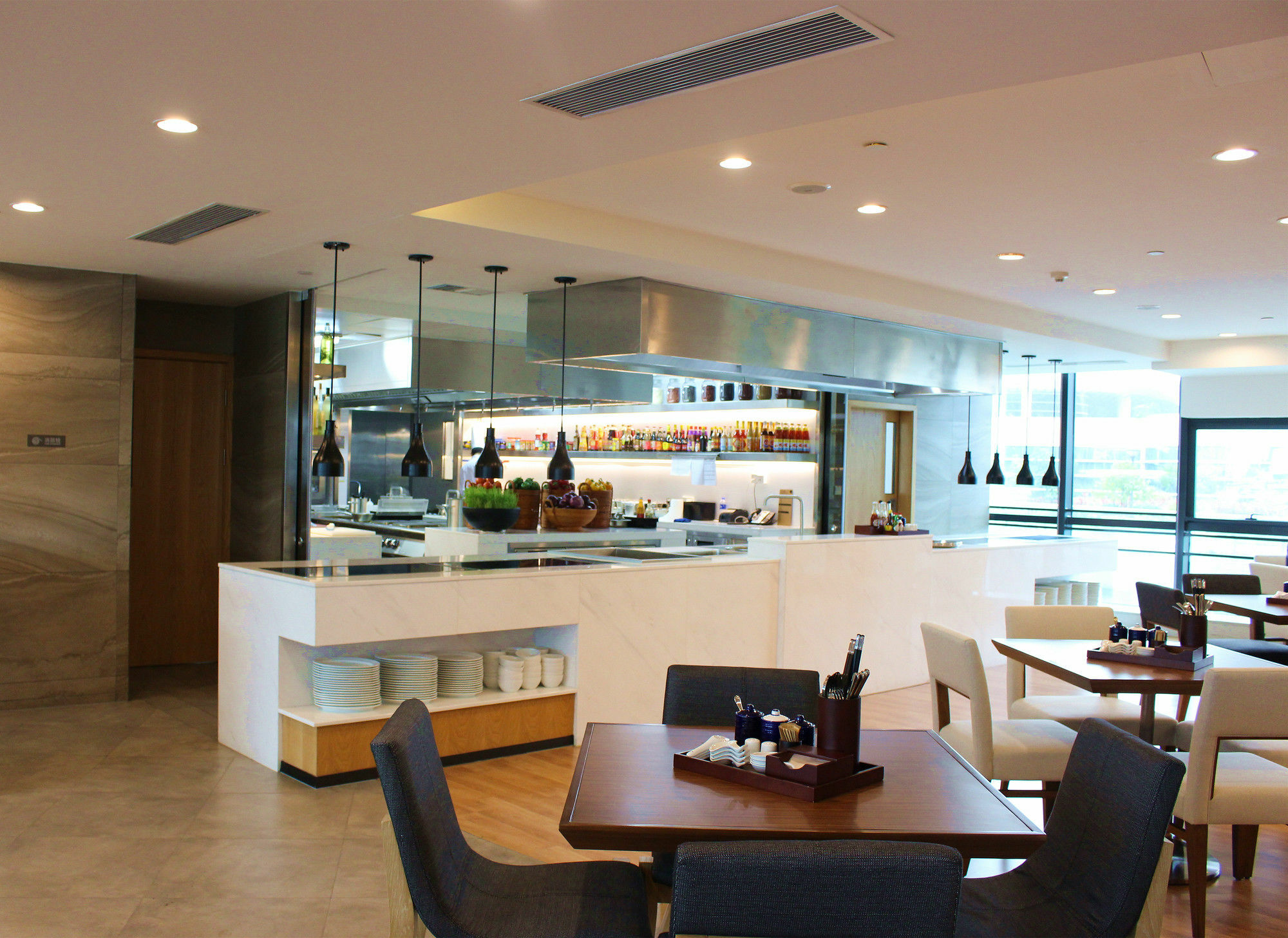Hyatt Place Airport Hotel Shenzhen